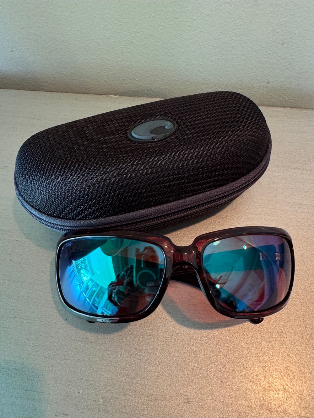 Polarized Blue Mirror Lens Sunglasses with Black Case